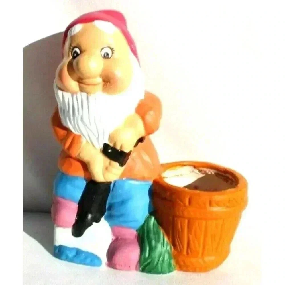 New Large Gnome Elf (Snow White) Collectible Planter Plant Outdoor Decoration